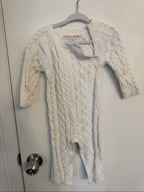 Hope & Henry Cream Cable Knit Baby One-Piece